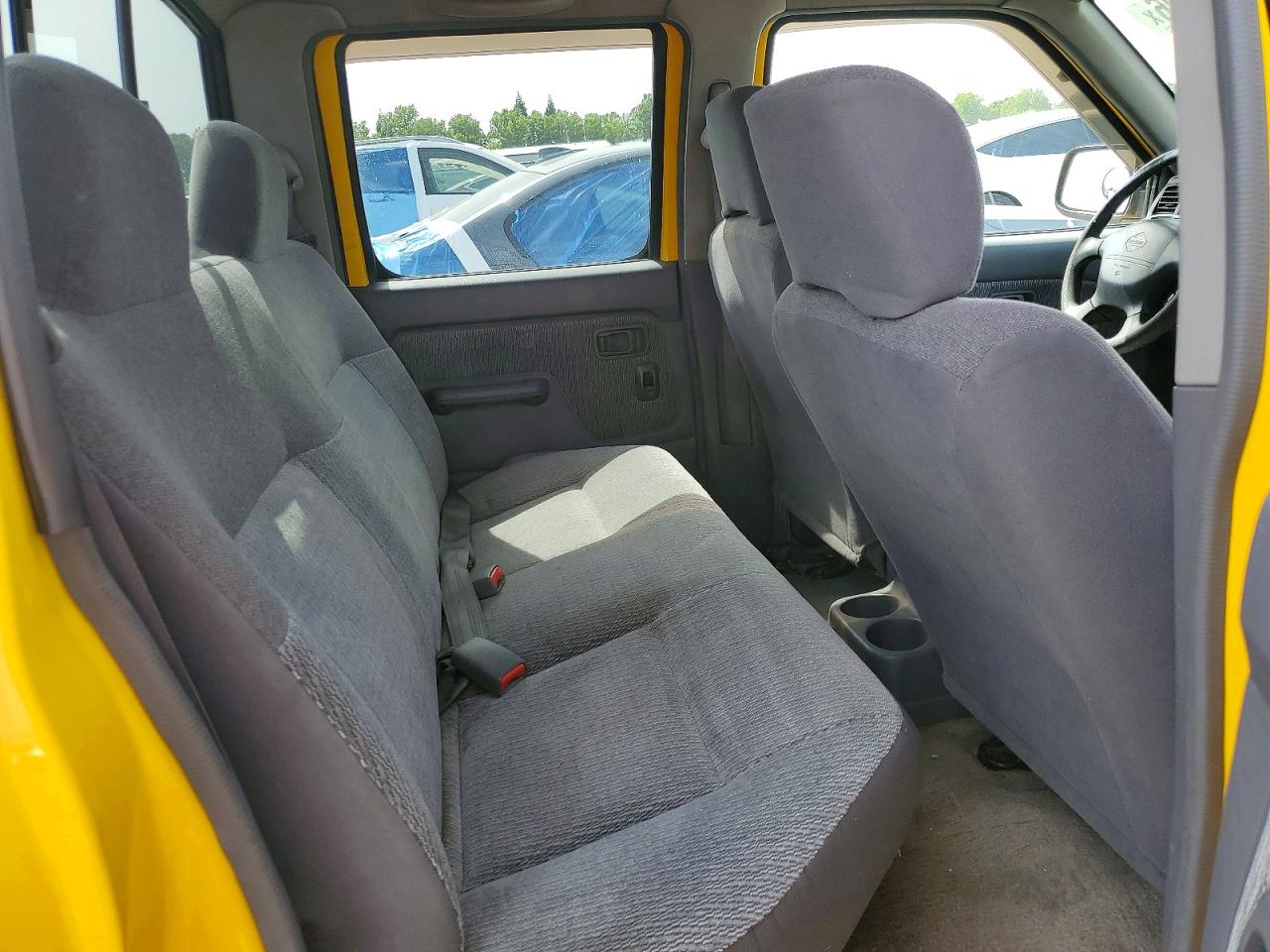 2000 NISSAN Frontier VIN 1N6ED27Y2YC333101 photo 10