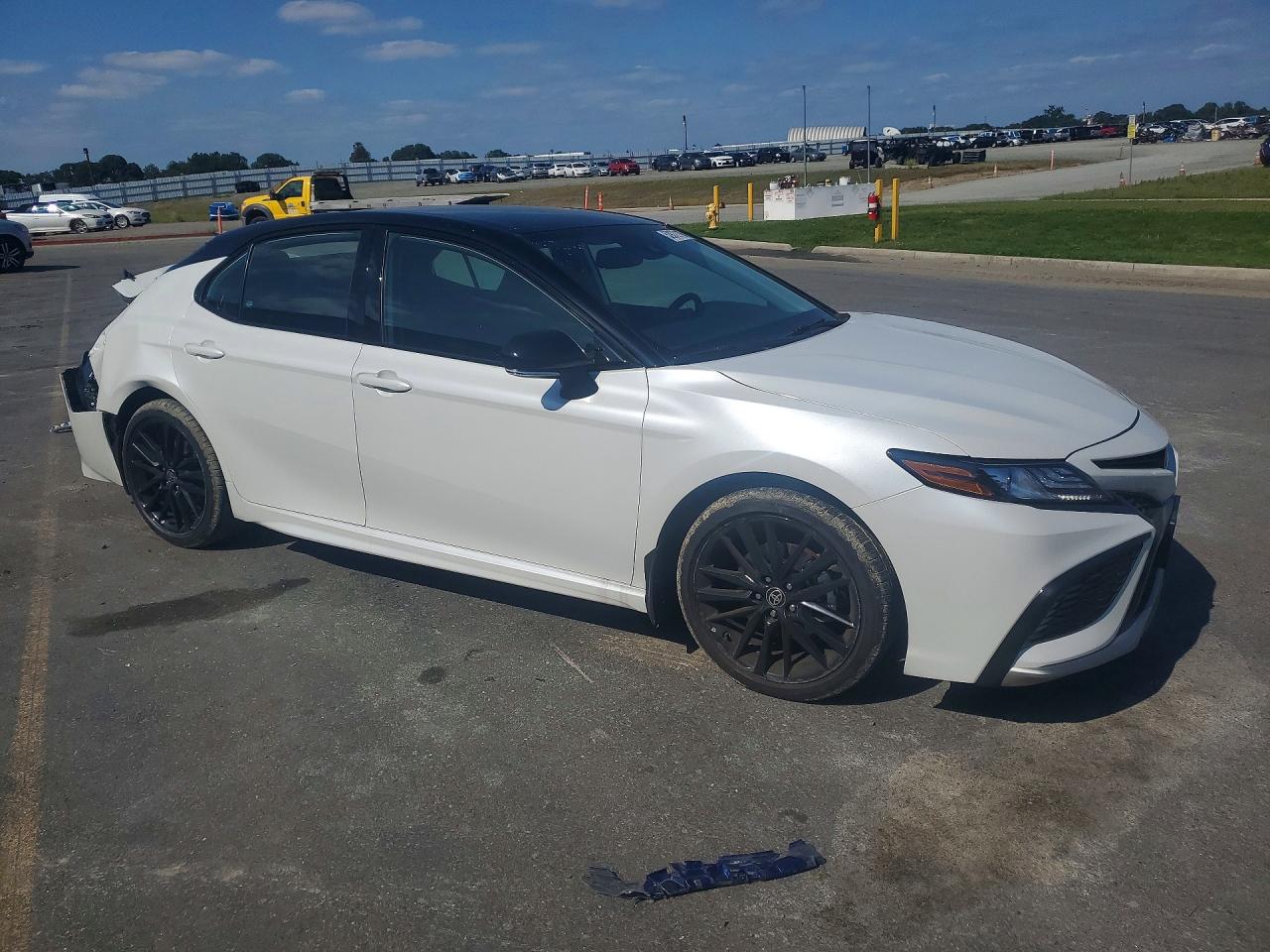 2023 TOYT Camry VIN 4T1K61AK4PU118306 photo 4