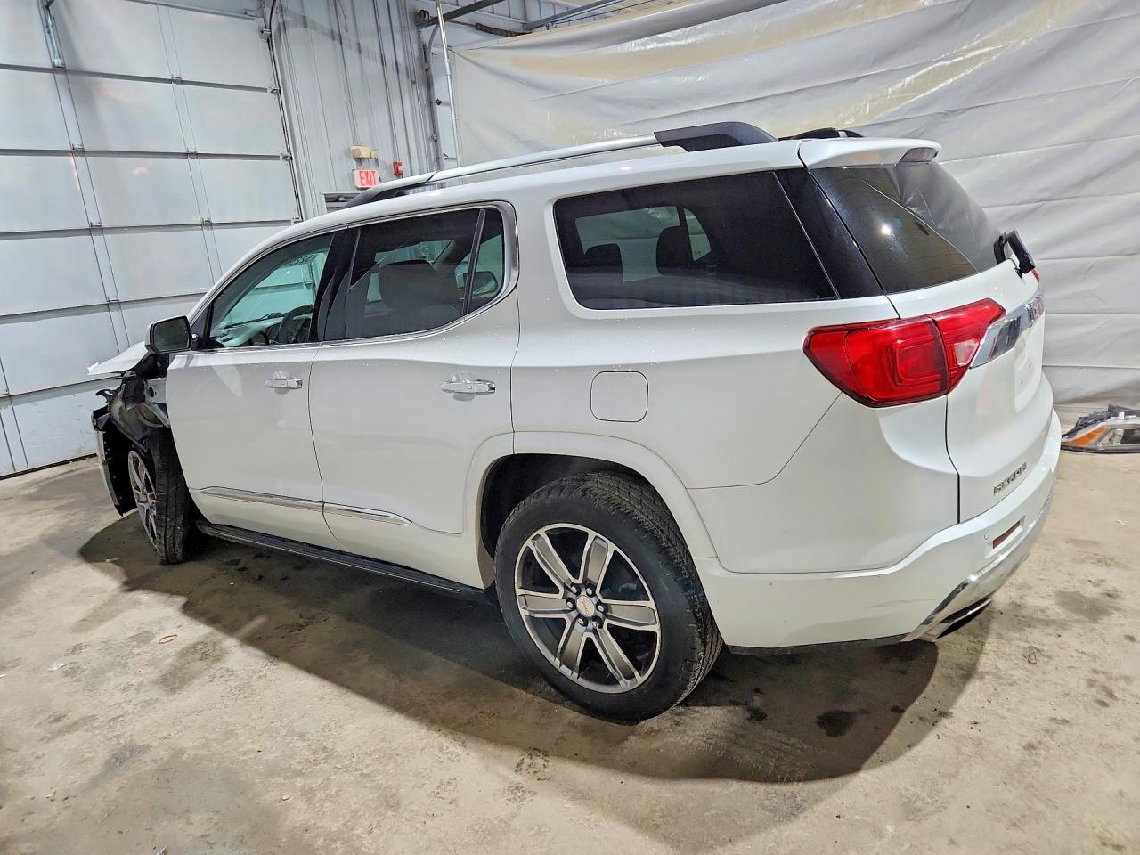 2017 GMC Acadia den VIN 1GKKNXLS9HZ219034 photo 2