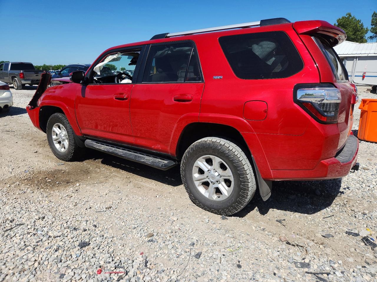 2024 Toyota 4runner VIN JTENU5JR2R6242573 photo 2