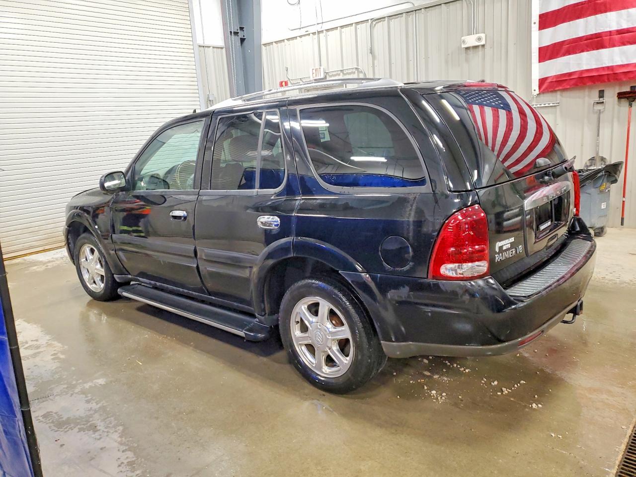 2006 Buick Rainier VIN 5GAET13M062325215 photo 2