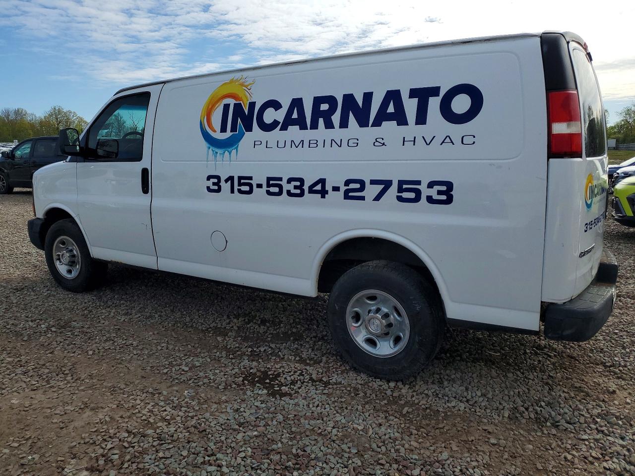 2015 CHEVROLET Express VIN 1GCZGTCG0F1207715 photo 2