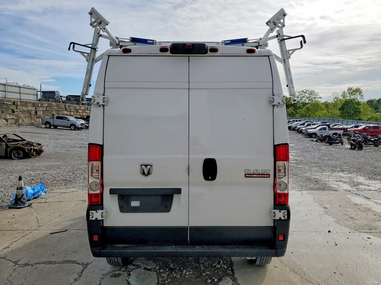 2019 Ram Promaster VIN 3C6TRVBGXKE549992 photo 6