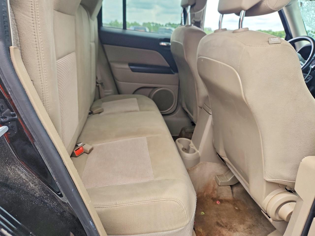 2016 Jeep Patriot VIN 1C4NJPFB0GD651751 photo 11