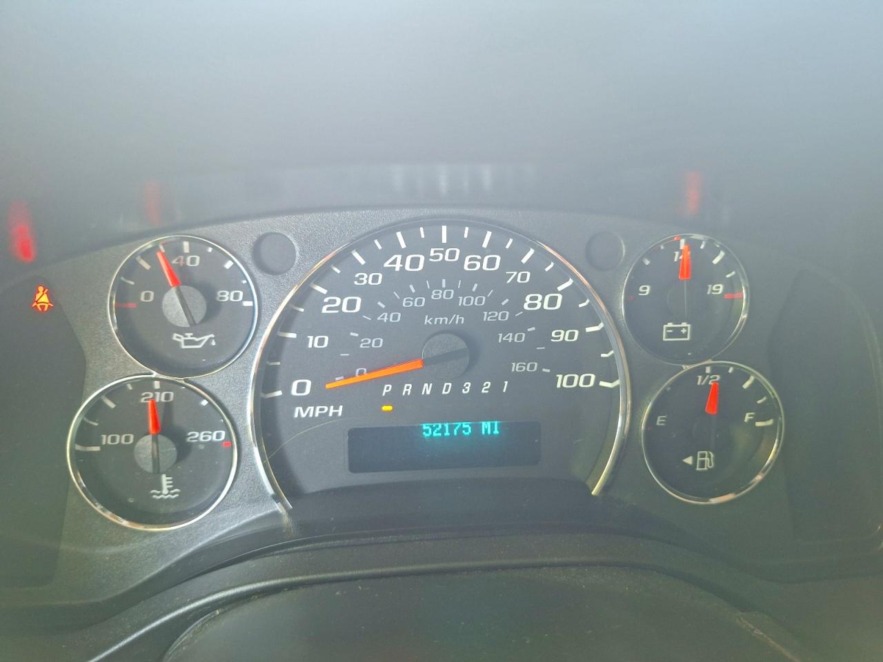 2009 Chevrolet Express VIN 1GBJG31K891112686 photo 8