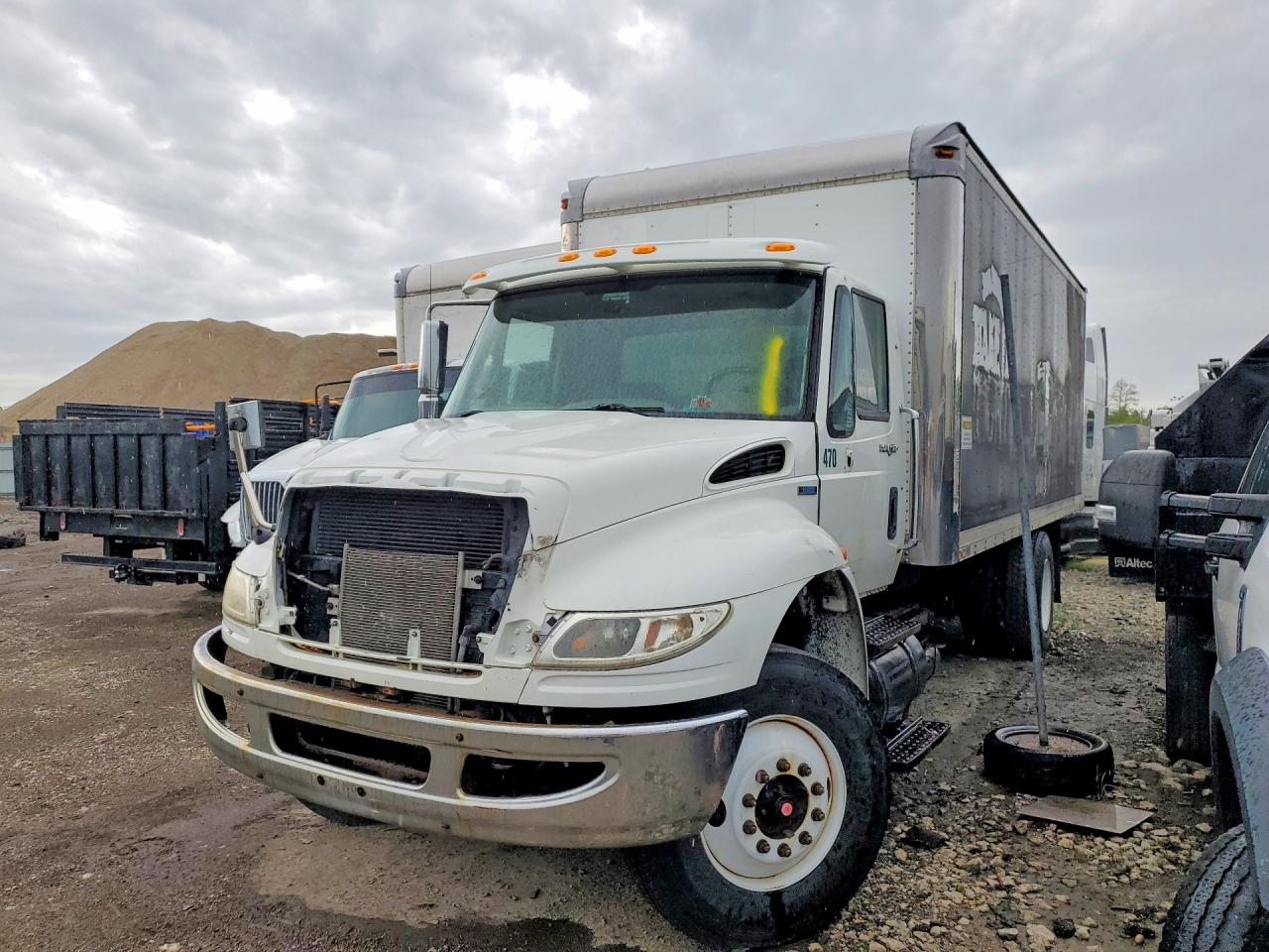 2009 International 4000 serie VIN 1HTMMAAN49H112470 photo 1