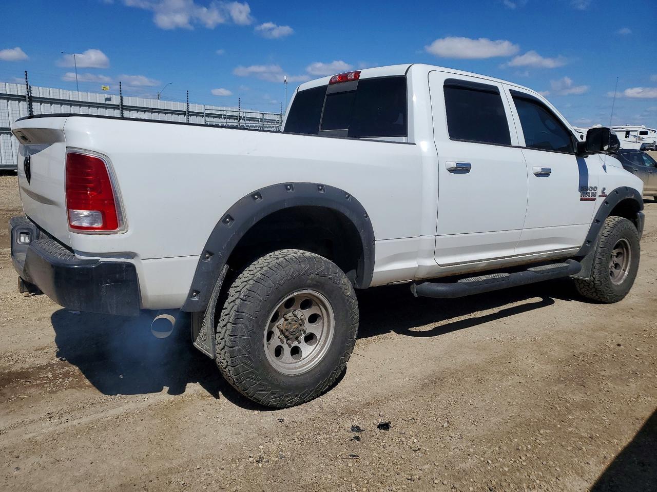 2013 Ram 2500 VIN 3C6UR5FL7DG517553 photo 3