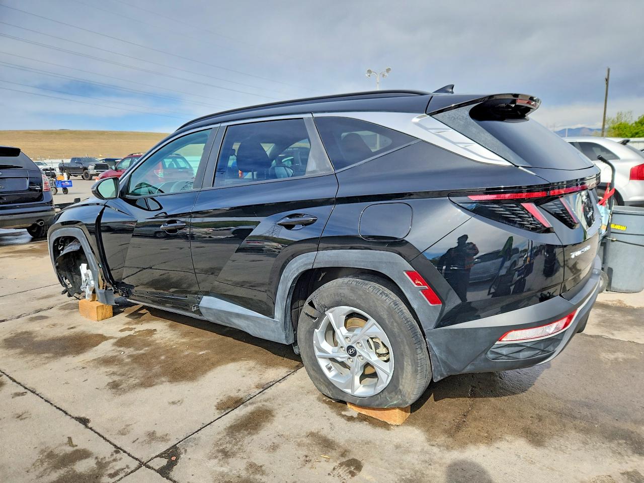 2023 Hyundai Tucson VIN 5NMJBCAE6PH278843 photo 2