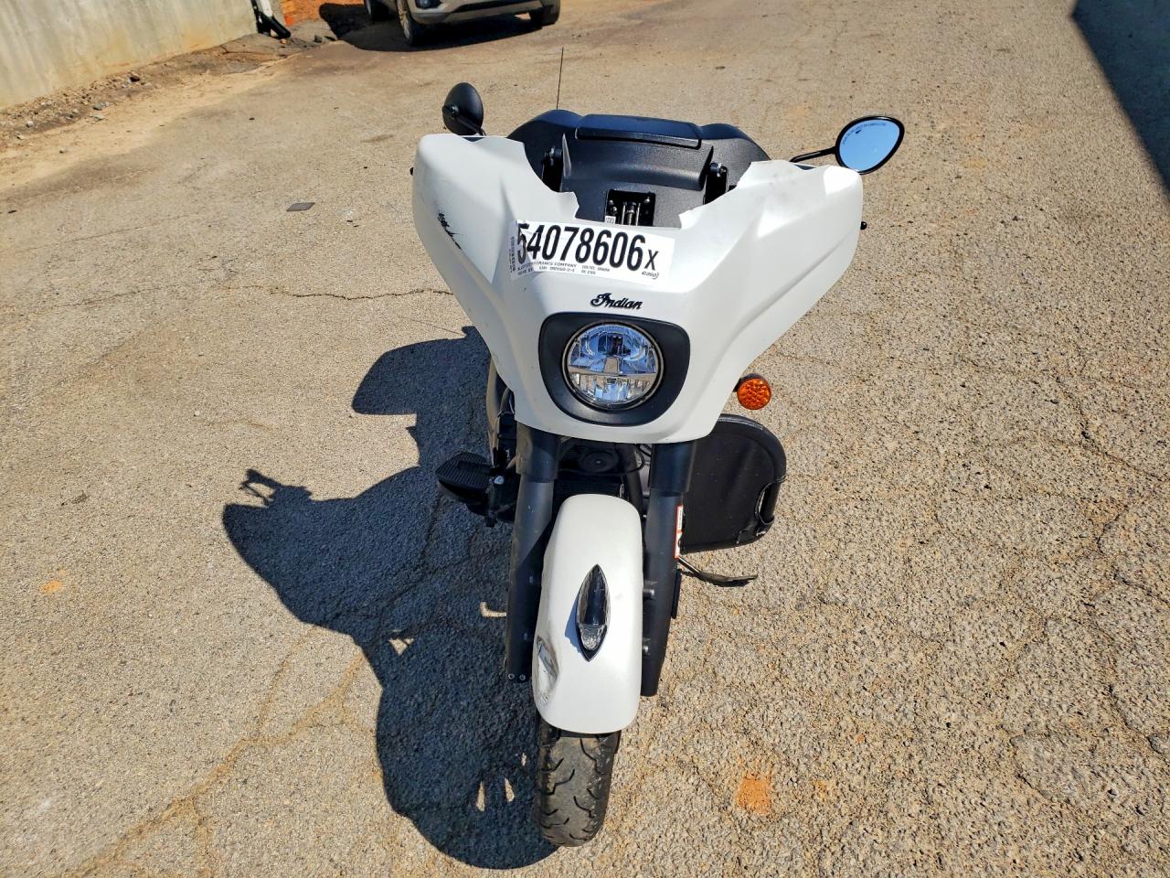 2019 INDIAN Motorcycle VIN 56KTCDAA7K3371655 photo 2