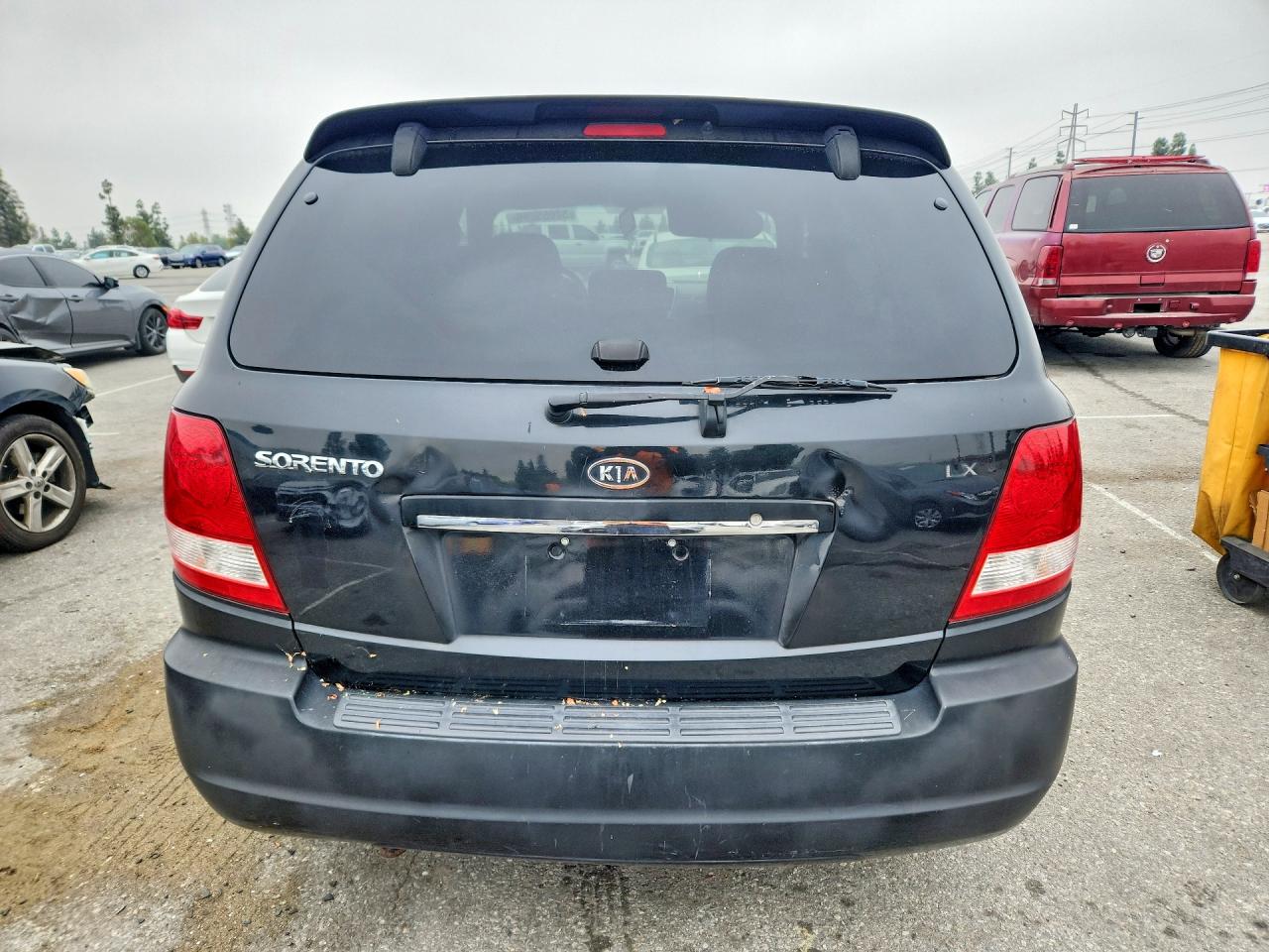 2005 Kia Sorento VIN KNDJC733955458916 photo 6