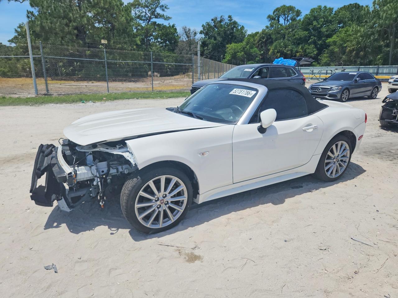2017 Fiat All other VIN JC1NFAEK5H0127727 photo 1