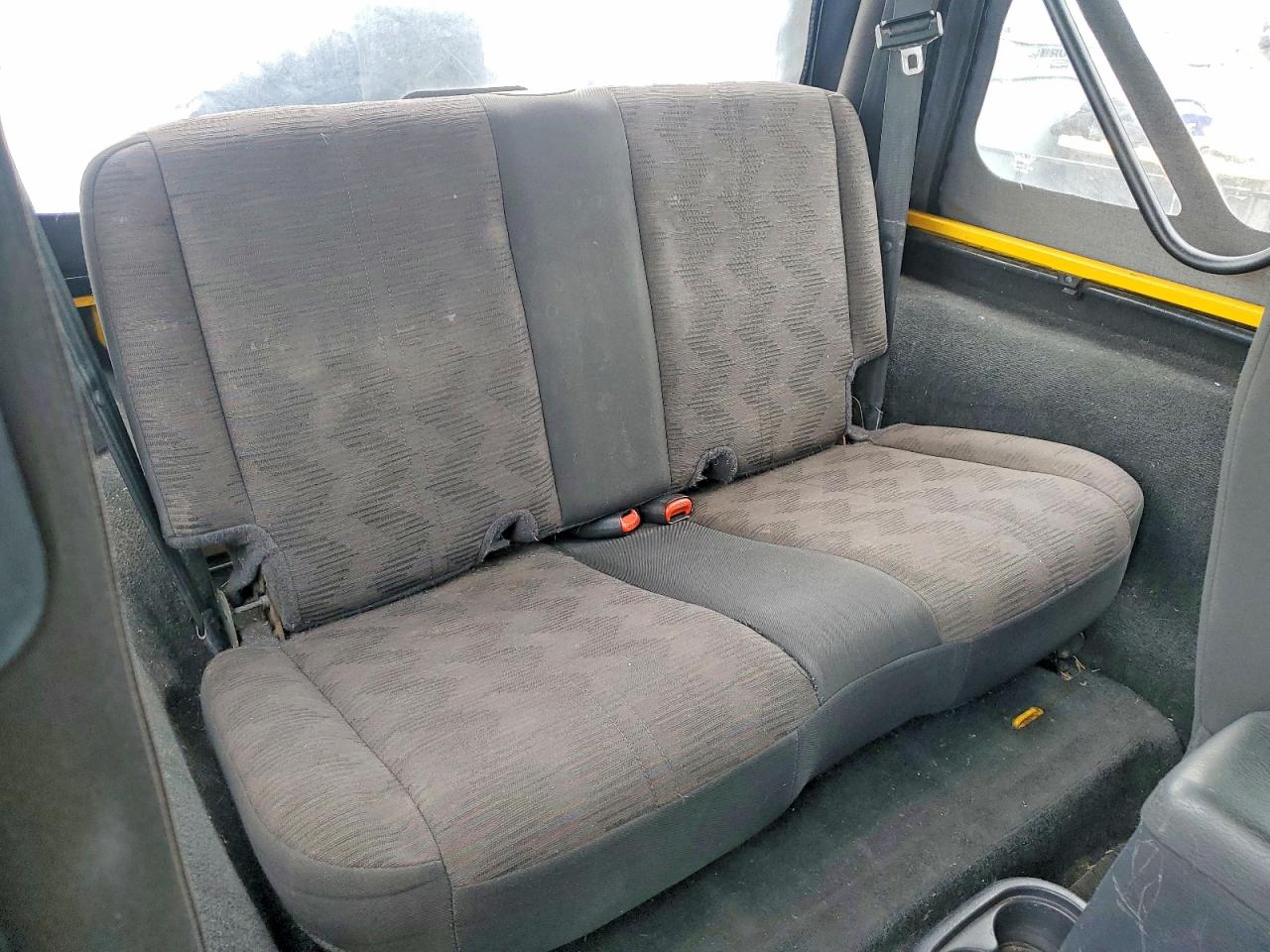 2004 Jeep Wrangler / VIN 1J4FA39S94P708574 photo 10