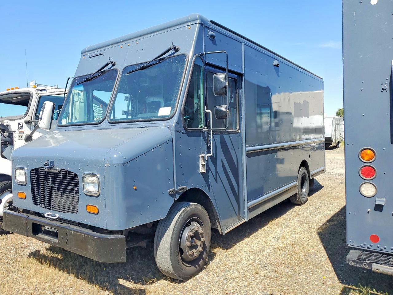 2021 FREIGHTLINER All other VIN 4UZAC2GA4MCMM9252 photo 1