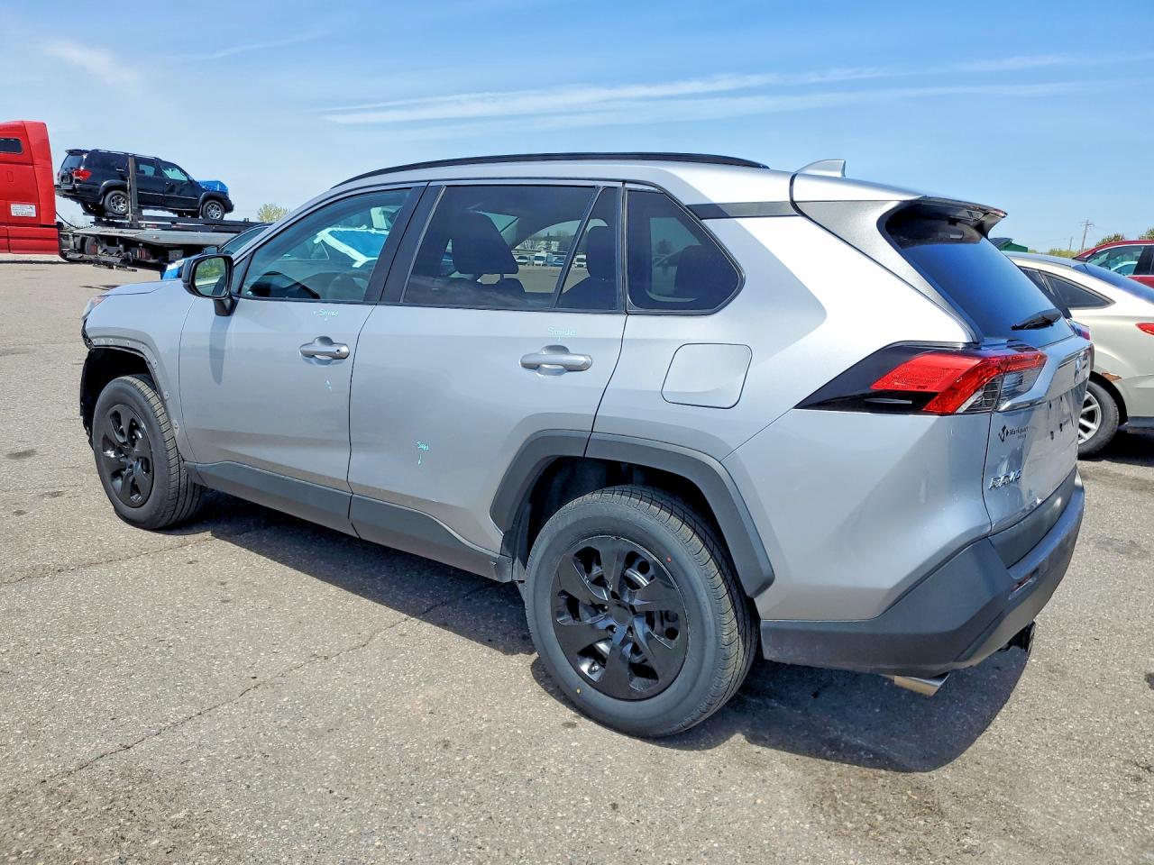 2020 Toyota Rav4 VIN 2T3F1RFV8LW109465 photo 2