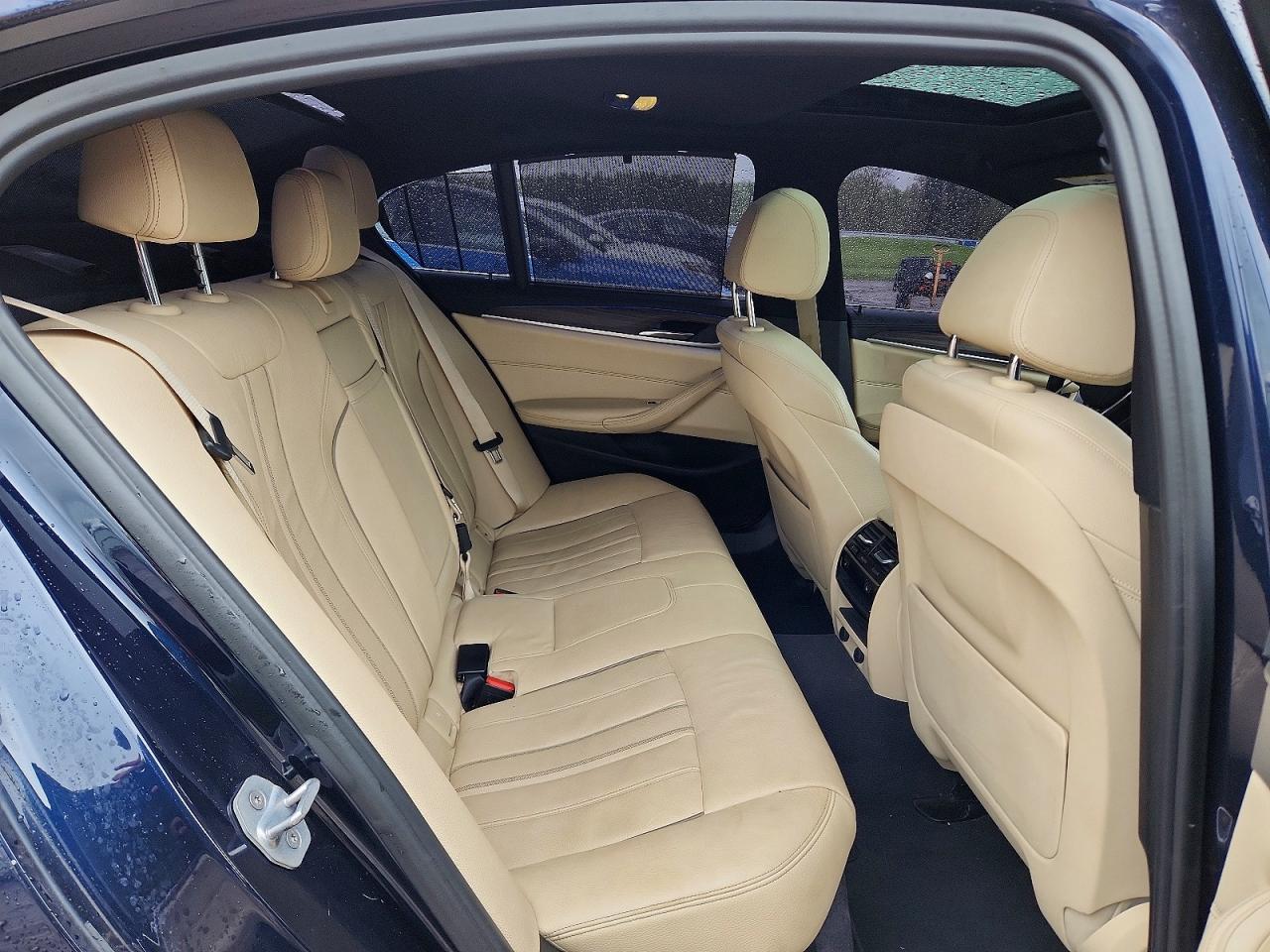 2017 BMW 5 series VIN WBAJA7C35HG903941 photo 10