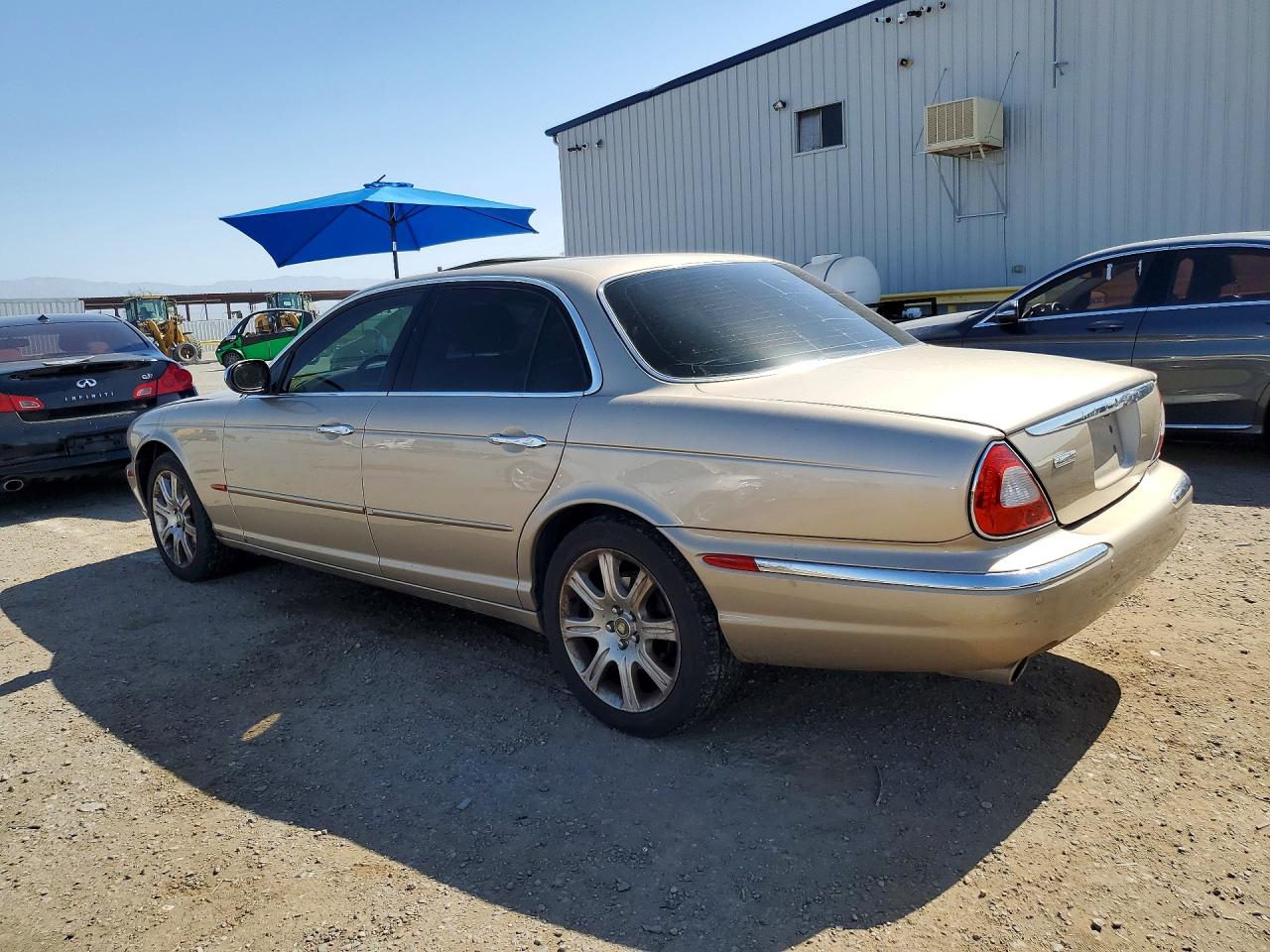 2004 Jaguar Xj VIN SAJEA74C24SG07824 photo 2