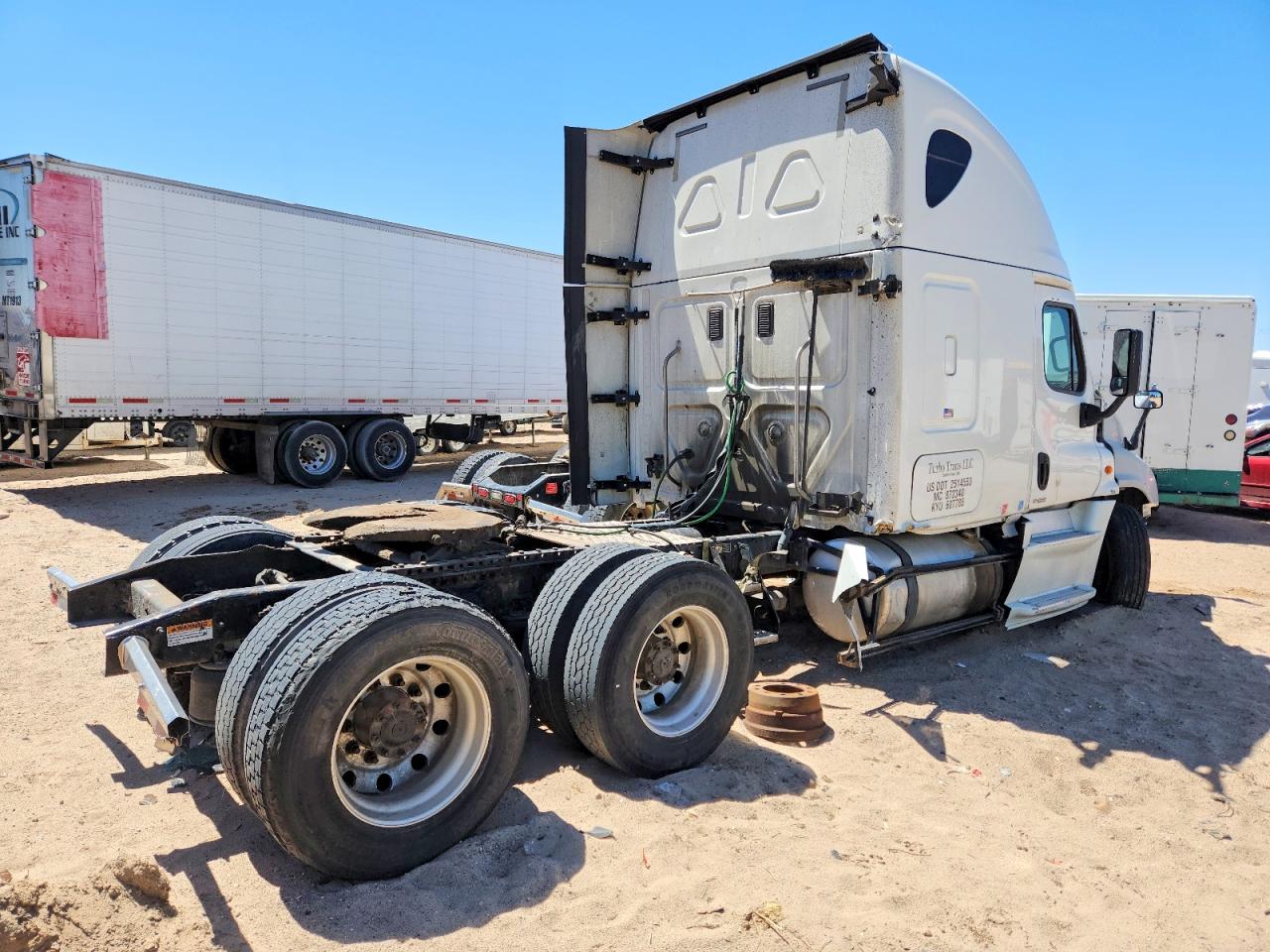 2016 FREIGLINER All other VIN 1FUJGLD51GLHB9393 photo 4