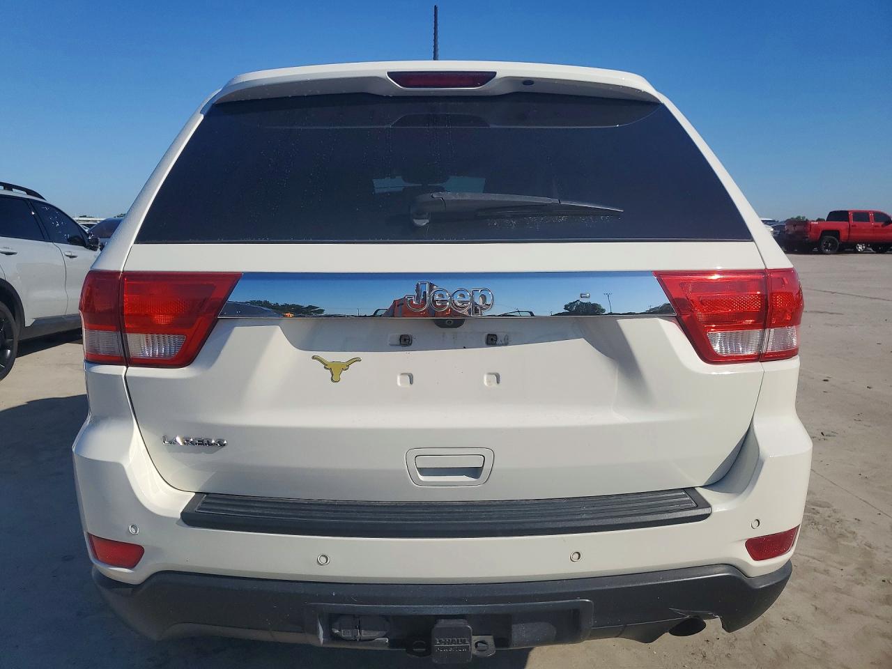 2011 Jeep Cherokee VIN 1J4RS4GG7BC582900 photo 6