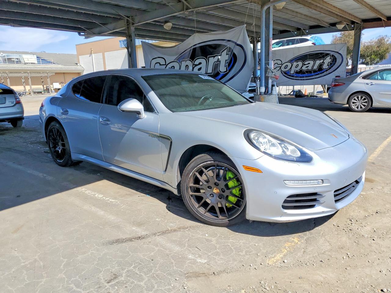 2015 Porsche Panamera VIN WP0AD2A73FL040466 photo 4