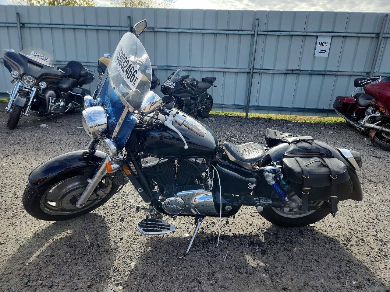 2004 Honda Vt cycle VIN 1HFSC43084A404415 photo 3