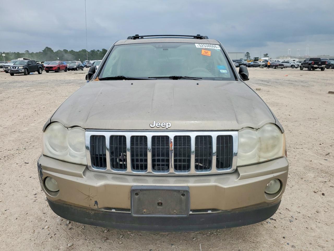 2005 JEEP Cherokee VIN 1J8HS58N85C696745 photo 5