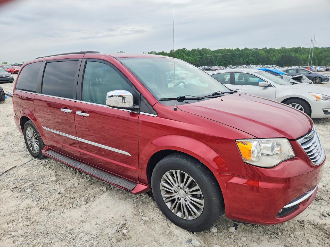 2014 Chrysler Minivan VIN 2C4RC1CGXER168562 photo 4