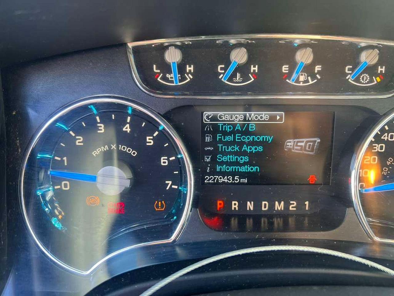2014 Ford F150 VIN 1FTFW1ET9EKE75594 photo 9