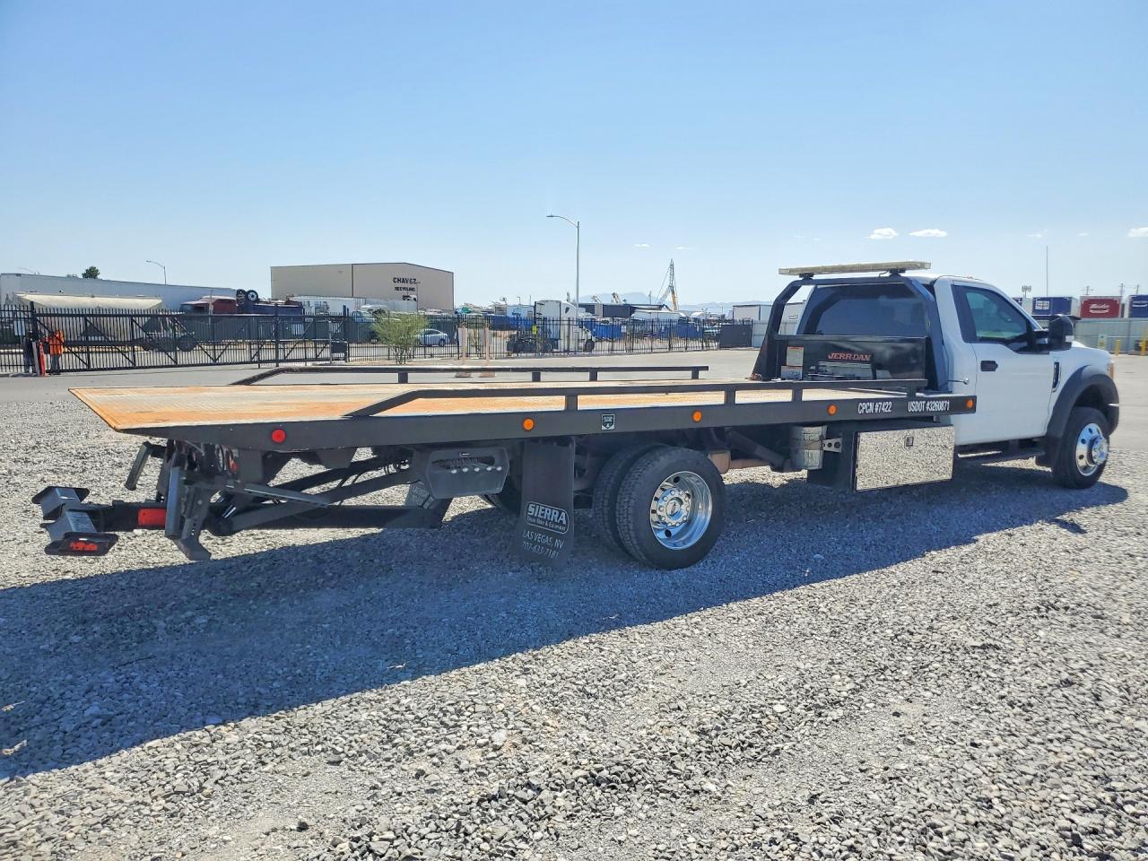 2017 FORD F550 VIN 1FDUF5GYXHDA01729 photo 3