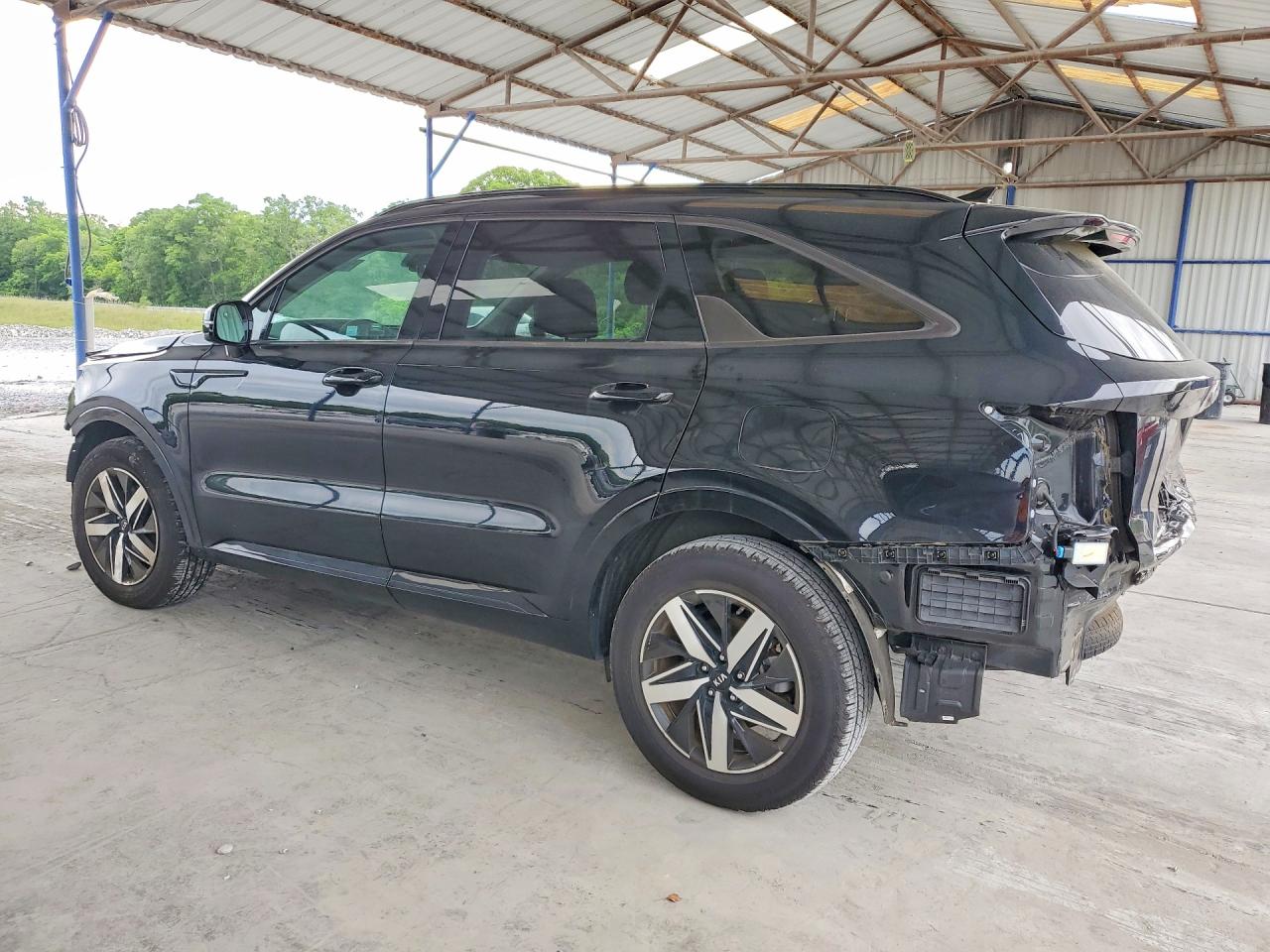 2021 Kia Sorento VIN 5XYRL4LC8MG002252 photo 2