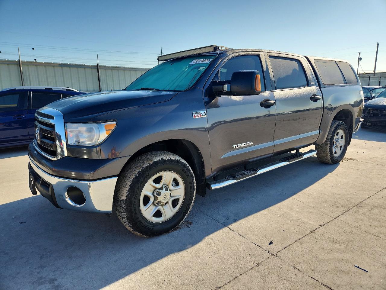 2012 Toyota Tundra VIN 5TFDW5F11CX235547 photo 1