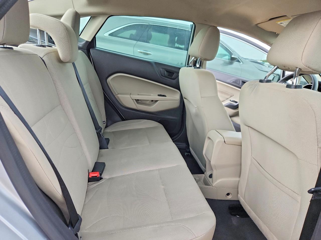 2019 Ford Fiesta VIN 3FADP4BJ8KM127675 photo 10