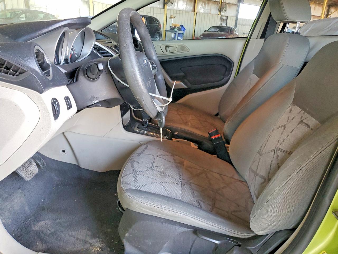 2011 Ford Fiesta VIN 3FADP4BJ4BM203151 photo 7