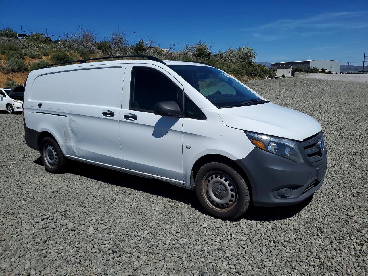 2019 Mercedes Metris VIN WD3PG3EA6K3573137 photo 4