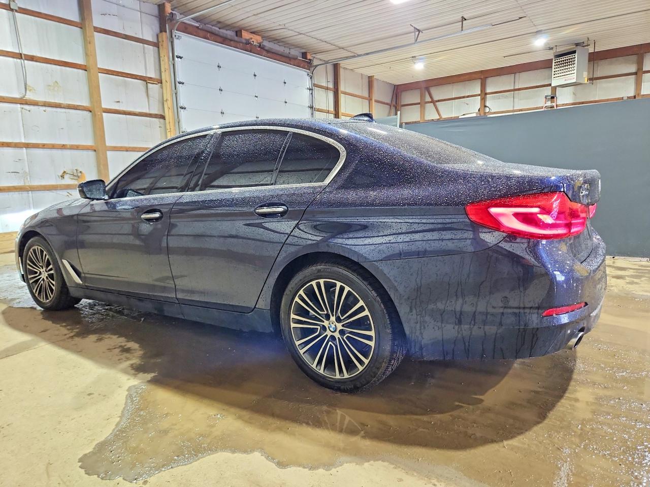 2017 BMW 5 series VIN WBAJA7C35HG903941 photo 2