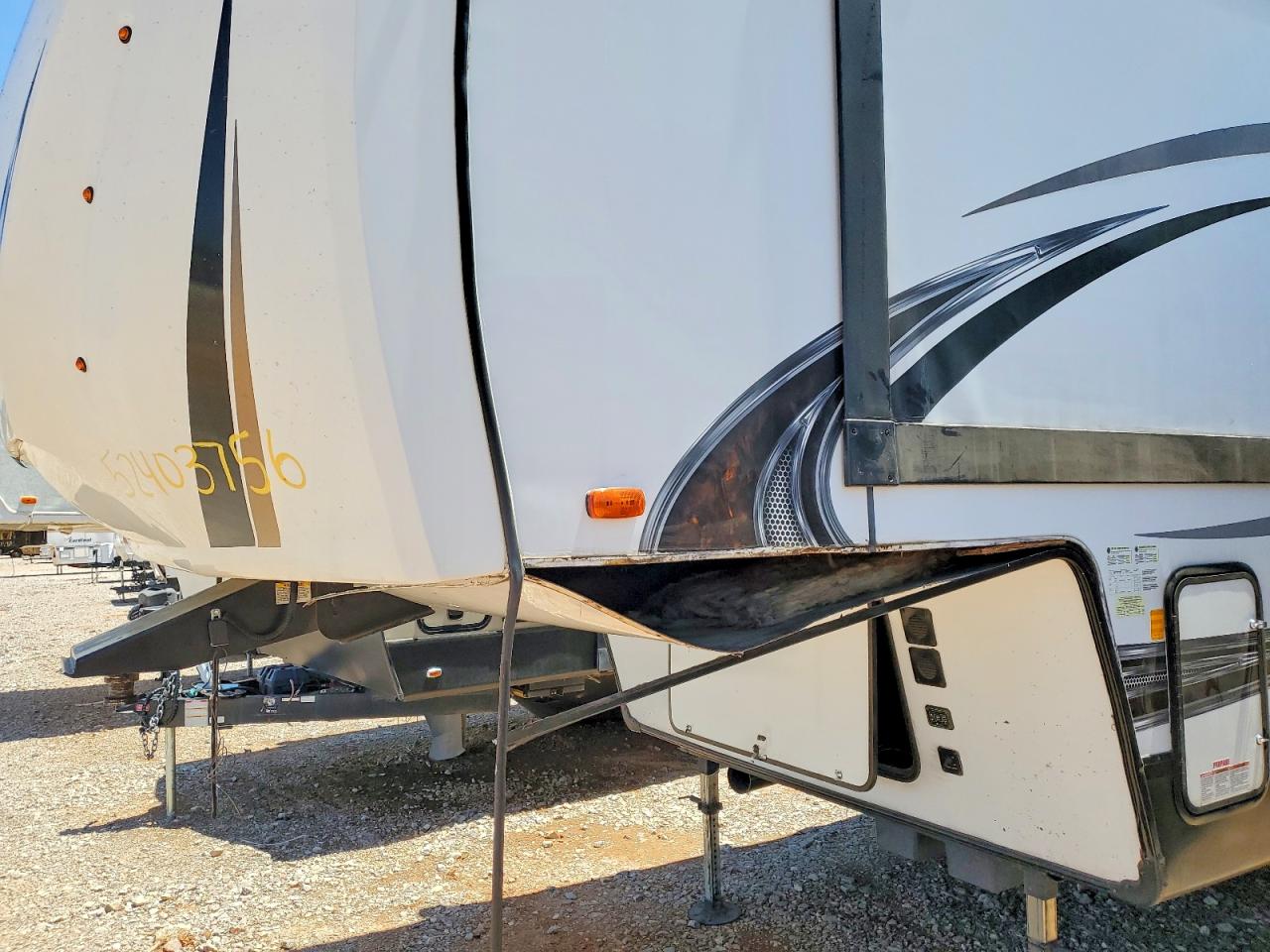 2021 FOREST RIVER SABRE CAMPER VIN 5ZT3SR1BXM6104914 photo 8