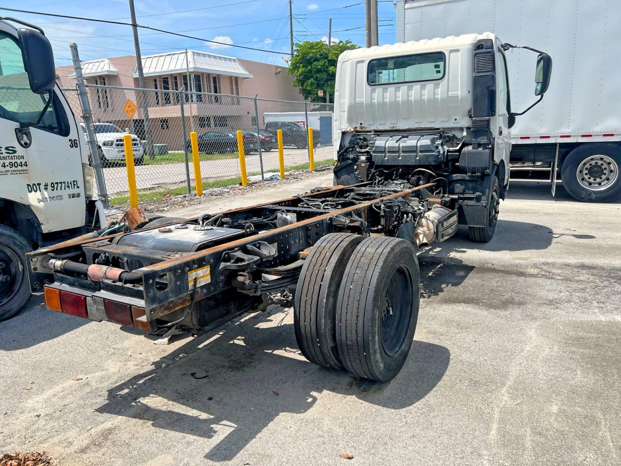 2016 HINO All models VIN JHHHDM2H4GK001696 photo 4
