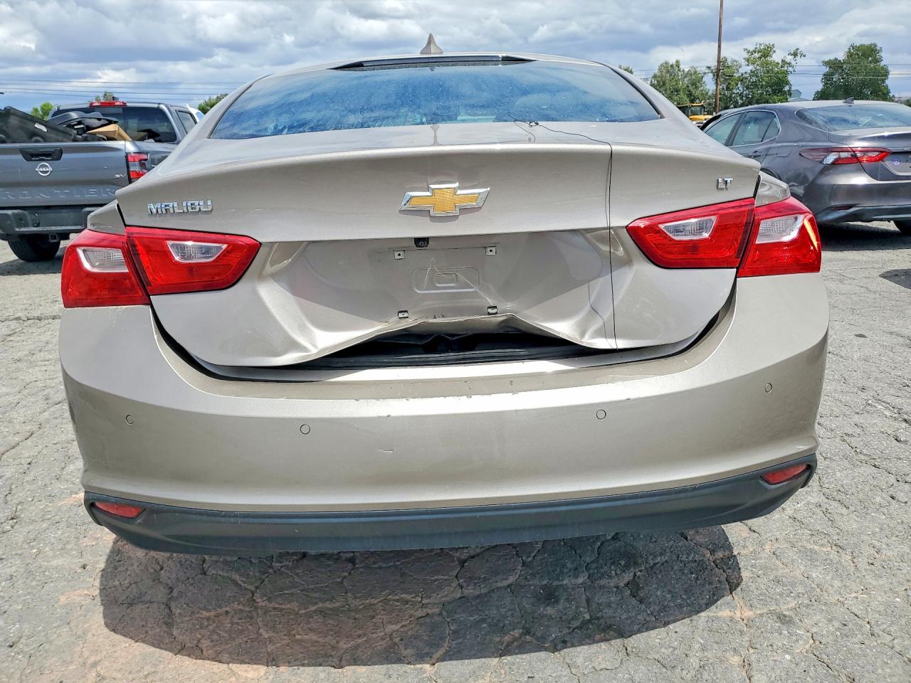 2025 Chevrolet Malibu VIN 1G1ZD5ST2SF152838 photo 6
