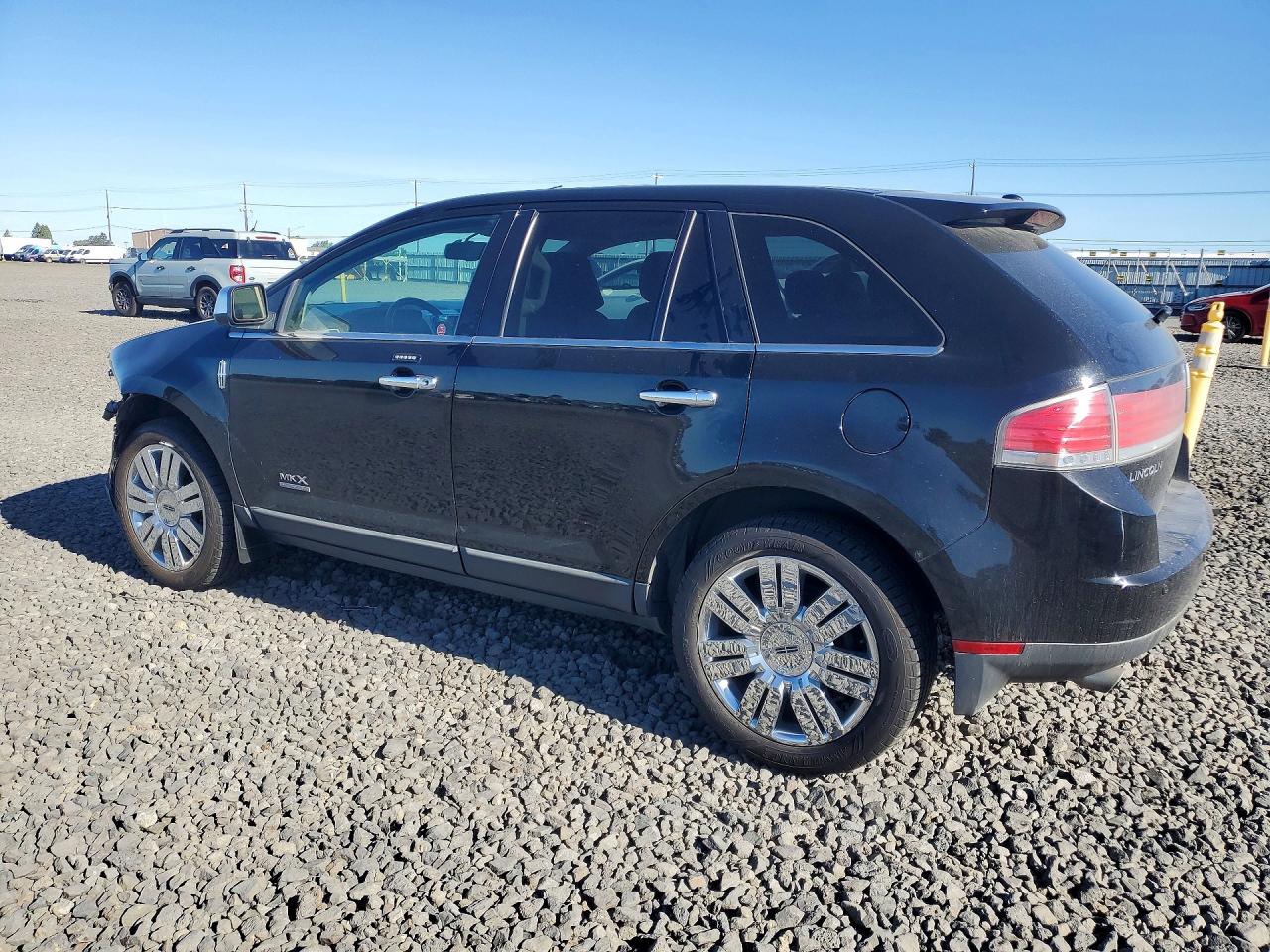 2008 LINCOLN Mkx VIN 2LMDU88C08BJ04047 photo 2