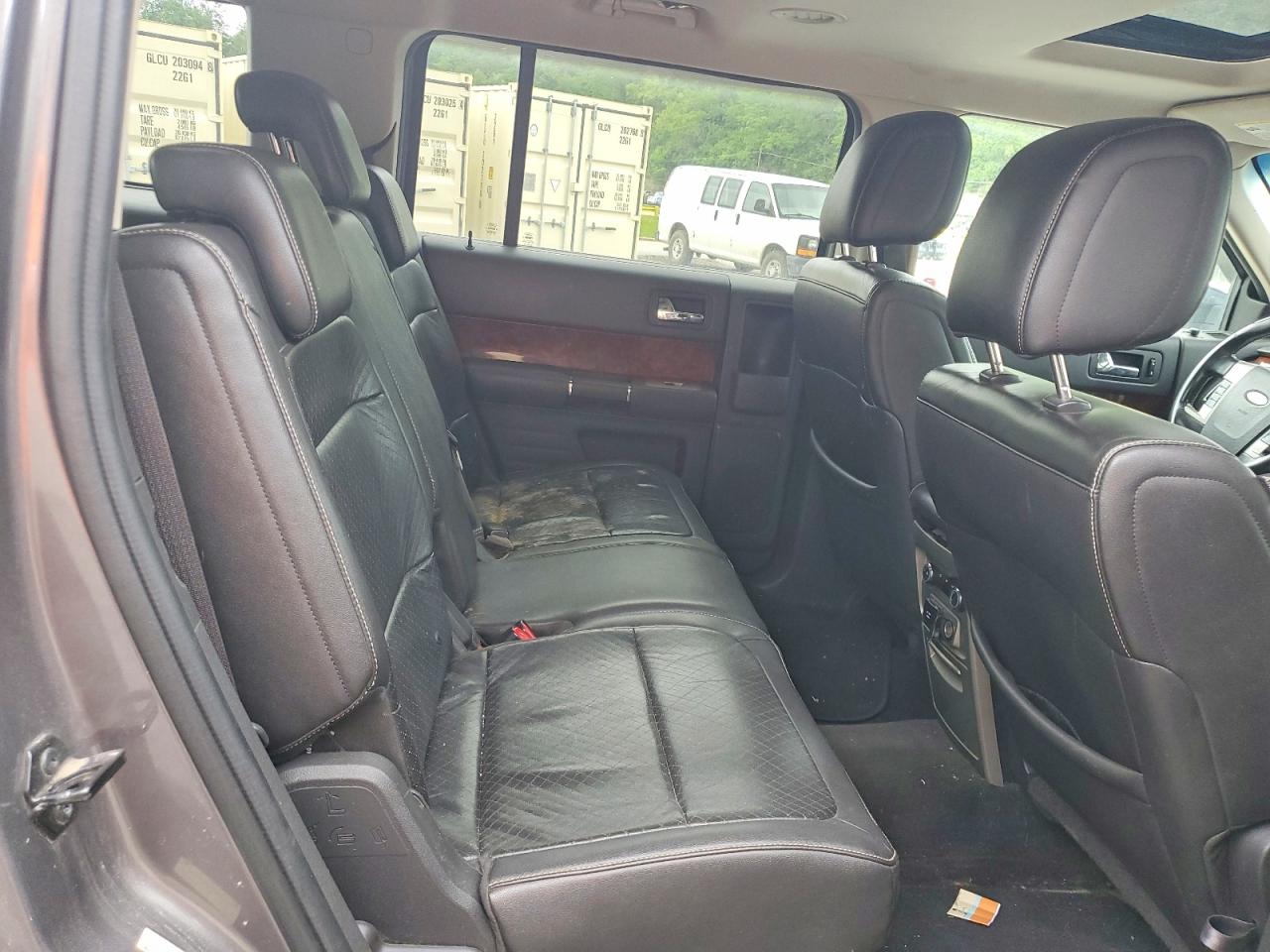 2010 Ford Flex VIN 2FMHK6DCXABD00029 photo 11