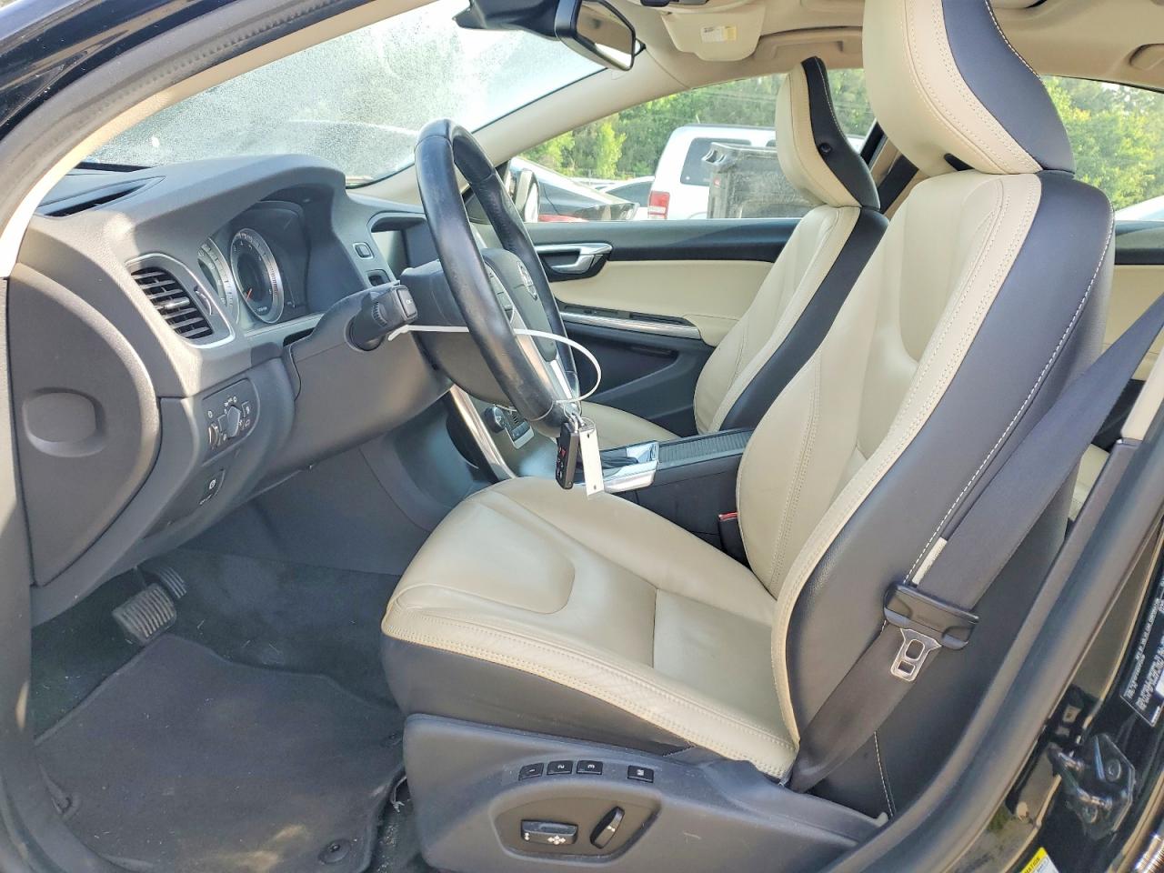 2013 Volvo S60 VIN YV1612FS1D2172439 photo 7