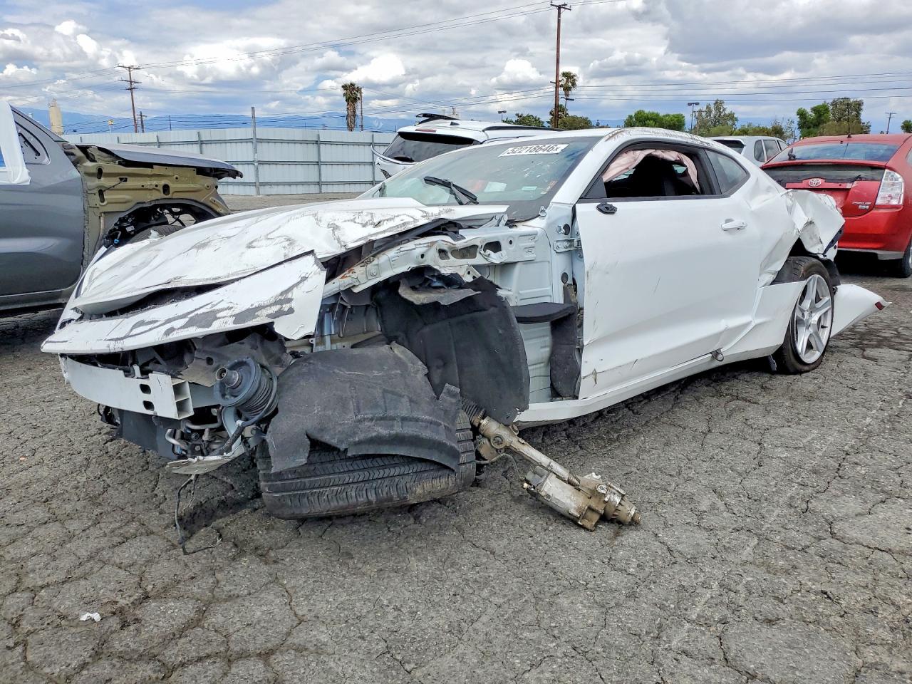 2023 Chevrolet Camaro VIN 1G1FB1RS1P0140608 photo 1