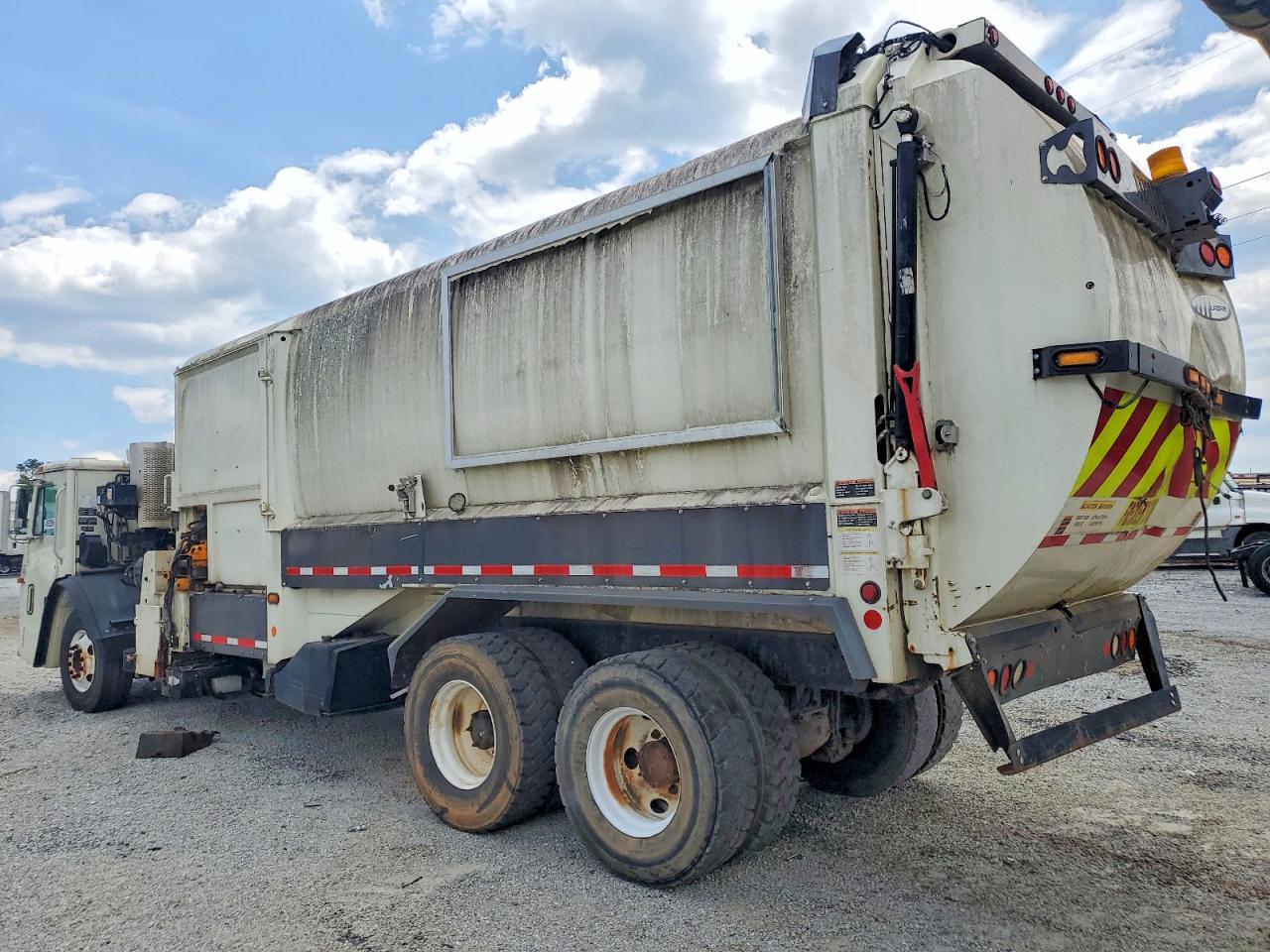2015 MACK All other VIN 1M2AU04C0FM009503 photo 3