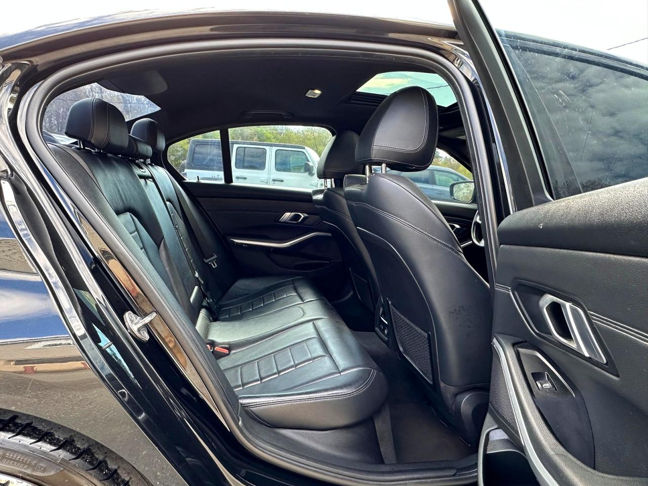 2019 BMW 3 series VIN WBA5R7C57KFH09360 photo 7
