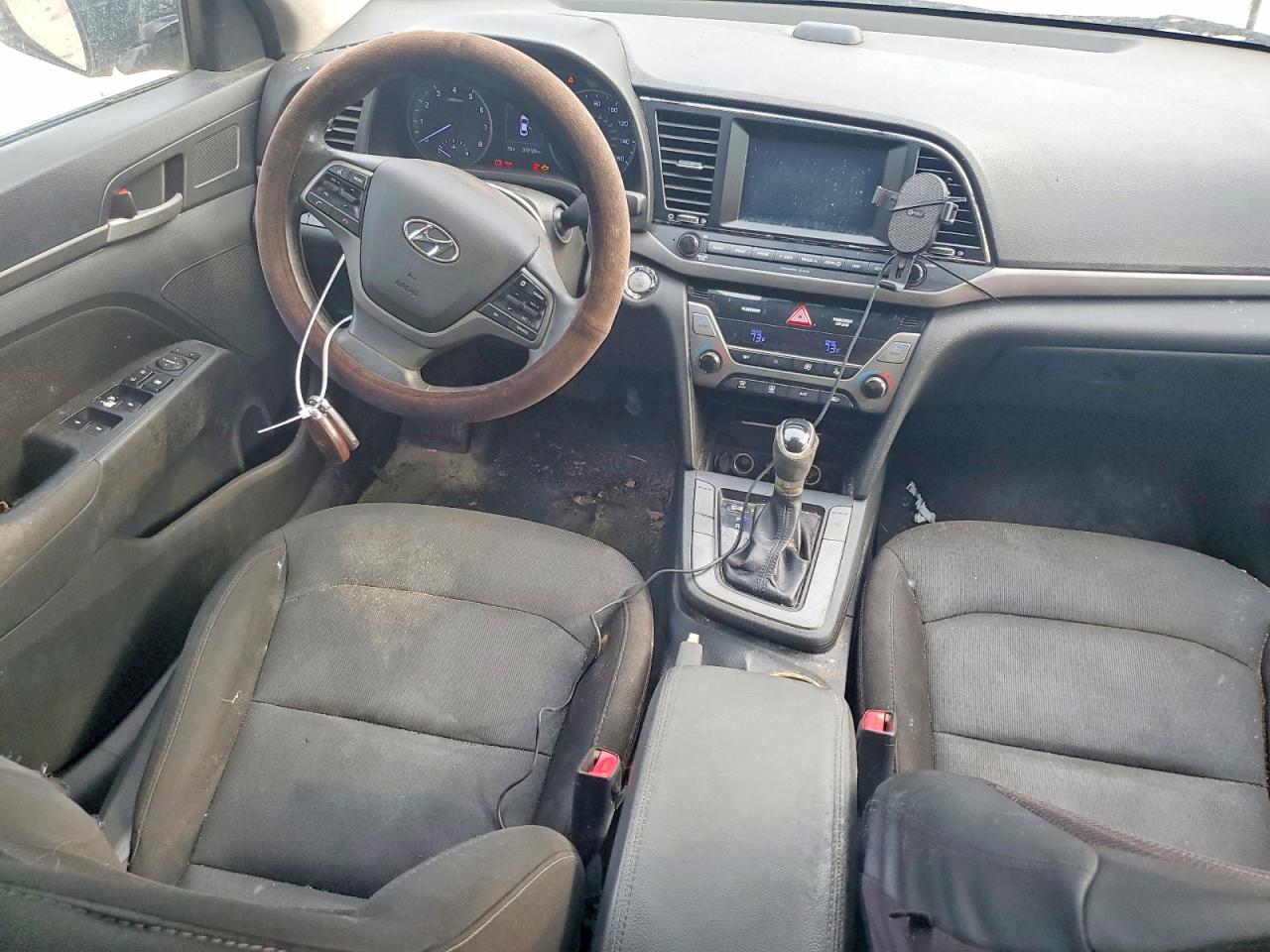 2017 Hyundai Elantra VIN 5NPD84LF4HH165274 photo 8