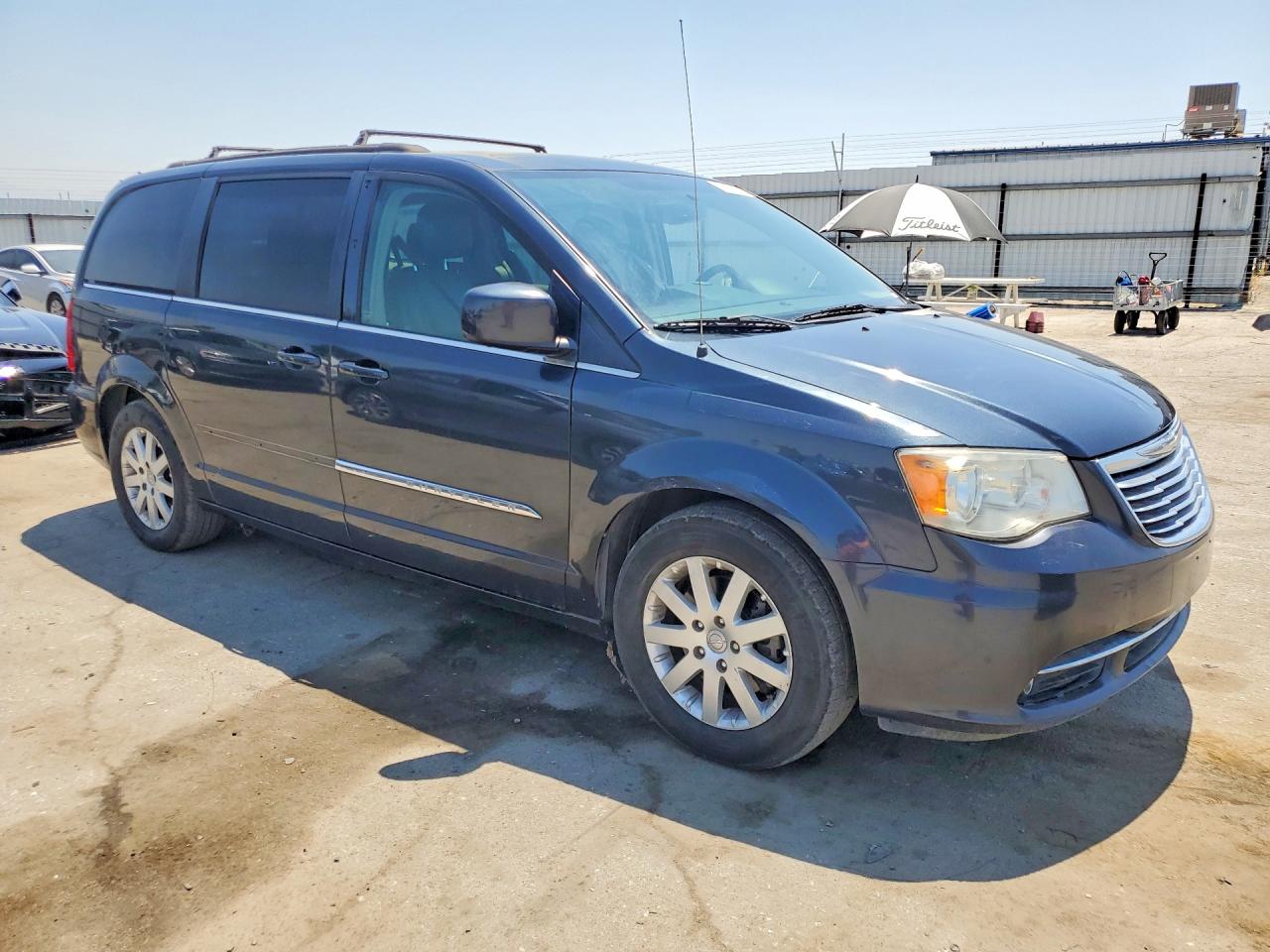 2014 Chrysler Minivan VIN 2C4RC1BG3ER444095 photo 4