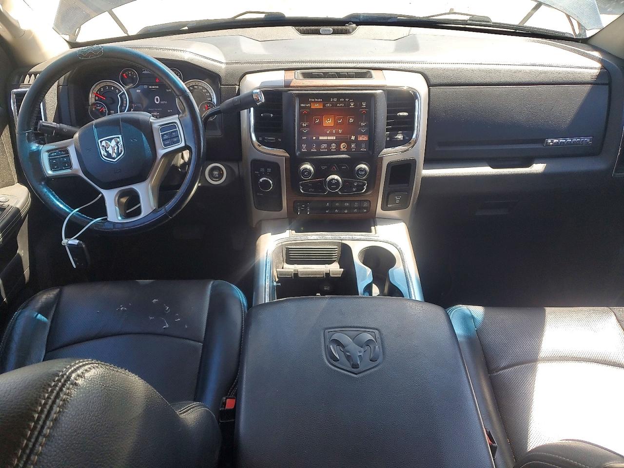 2016 Ram 3500 VIN 3C63RRJLXGG365914 photo 8