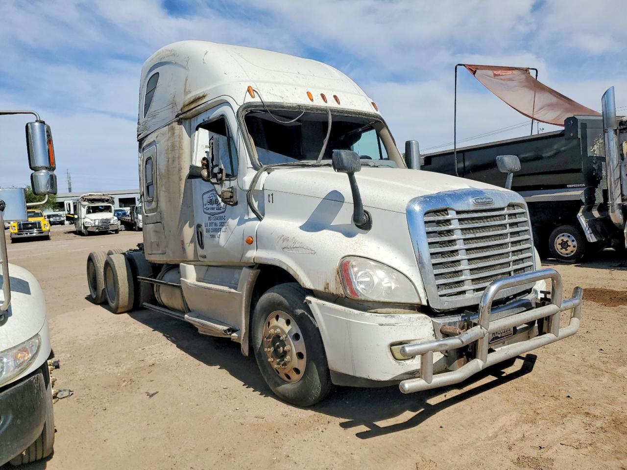 2015 FREIGHTLINER All models VIN 3AKJGLD56FSGM6075 photo 1