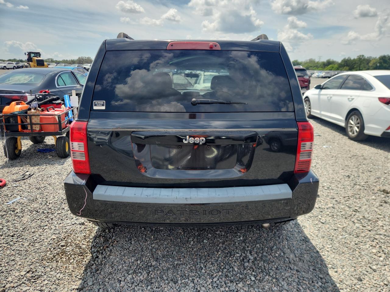 2008 Jeep Patriot VIN 1J8FT28W78D706398 photo 6