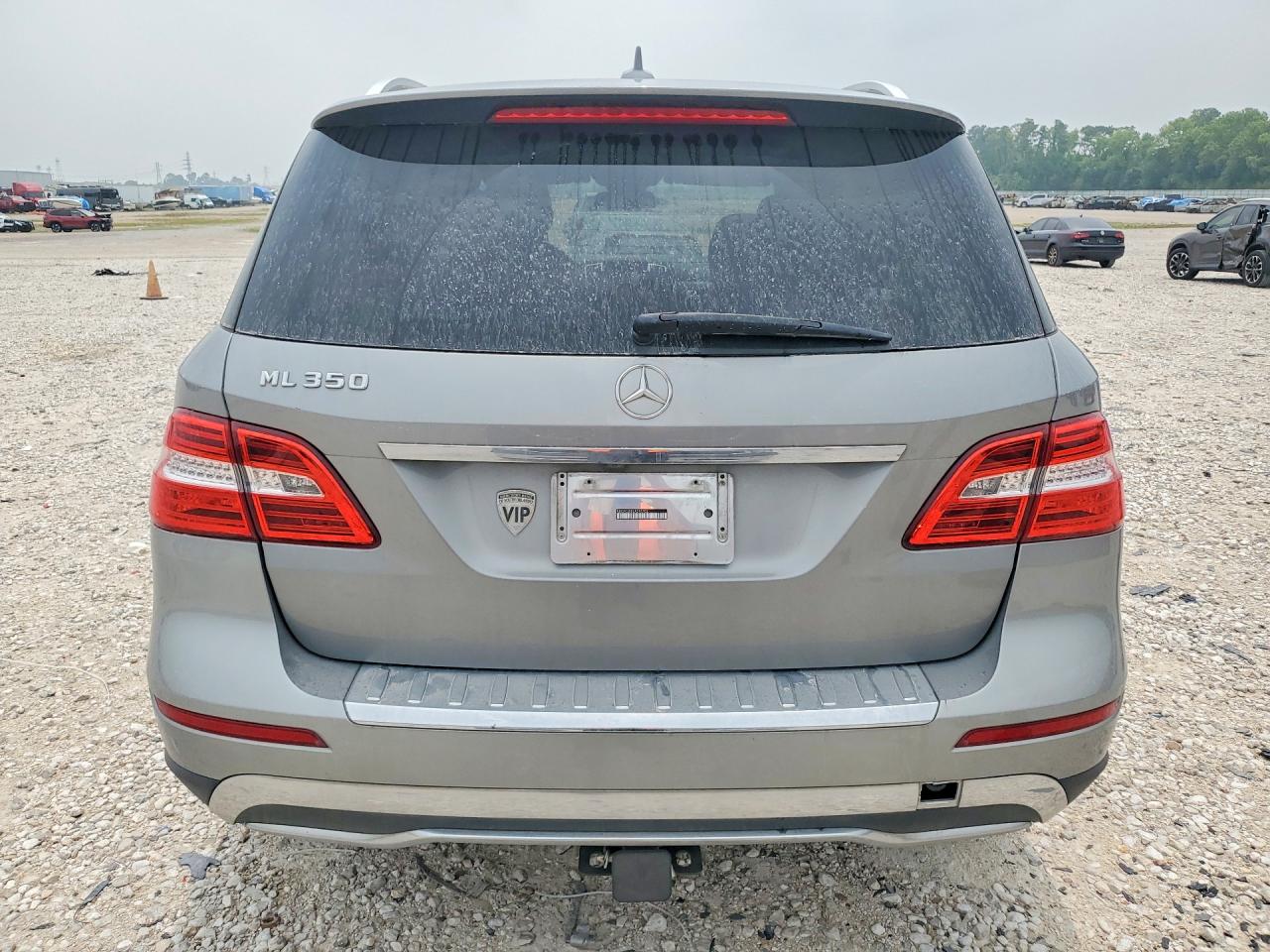 2014 Mercedes-Benz M-class VIN 4JGDA5JB8EA395702 photo 6