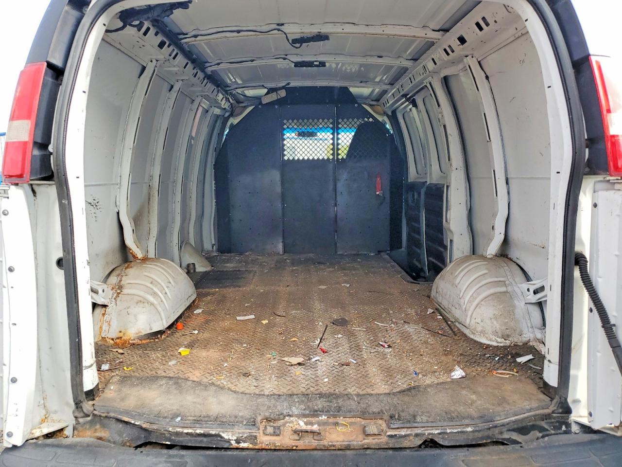 2015 CHEVROLET Express VIN 1GCZGTCG0F1207715 photo 10